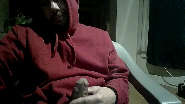 Snapshot of loozamangos chatting on 12.20.25 loozamangos online show from 12.20.25