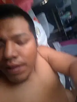 Snapshot of juliopantoja chatting on 03.04.26 juliopantoja online show from 03.04.26