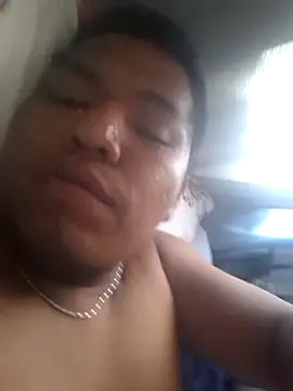 Snapshot of juliopantoja chatting on 03.14.26 juliopantoja online show from 03.14.26