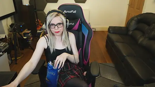 KelseyCobalt online show from 02.13.25