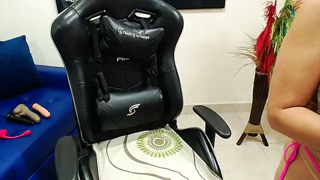 Tamara Luaren online show from 03.12.26