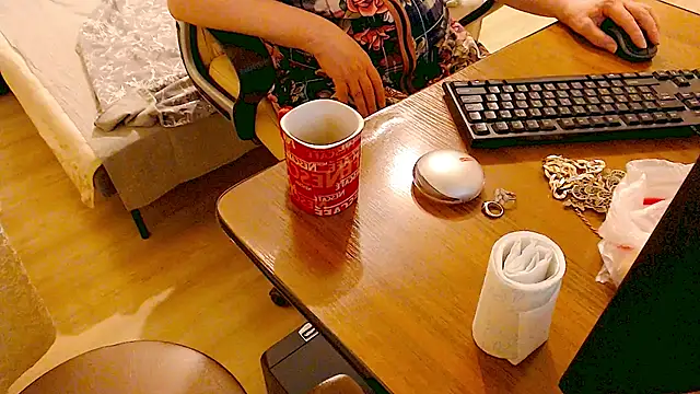 MomJaneSex online show from 02.25.25