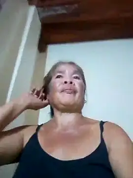 Snapshot of sexylizzy4u chatting on 01.19.25 sexylizzy4u online show from 01.19.25