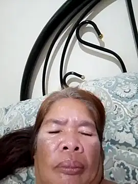 Snapshot of sexylizzy4u chatting on 01.23.25 sexylizzy4u online show from 01.23.25