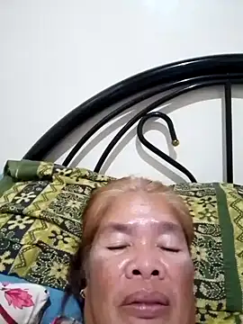 Snapshot of sexylizzy4u chatting on 01.28.25 sexylizzy4u online show from 01.28.25