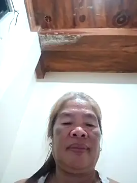 Snapshot of sexylizzy4u chatting on 02.20.25 sexylizzy4u online show from 02.20.25