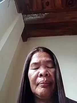 Snapshot of sexylizzy4u chatting on 02.22.25 sexylizzy4u online show from 02.22.25