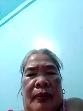 Snapshot of sexylizzy4u chatting on 04.27.26 sexylizzy4u online show from 04.27.26