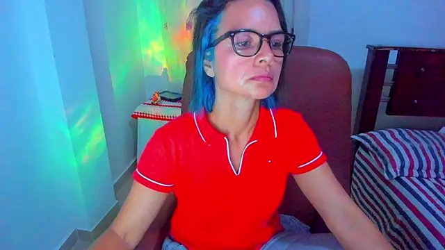 BrianaGarner online show from 10.24.25