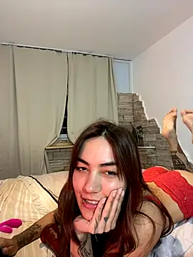 Snapshot of sralalo chatting on 10.08.25 sralalo online show from 10.08.25