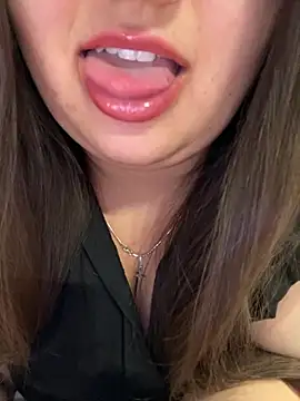 Snapshot of Jane_BBW chatting on 02.18.26 Jane BBW online show from 02.18.26