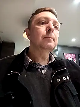 Snapshot of Pokaz2020 chatting on 03.09.25 Pokaz2020 online show from 03.09.25