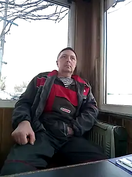 Snapshot of Pokaz2020 chatting on 03.21.25 Pokaz2020 online show from 03.21.25