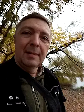 Snapshot of Pokaz2020 chatting on 10.20.25 Pokaz2020 online show from 10.20.25