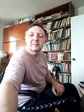 Snapshot of Pokaz2020 chatting on 05.25.26 Pokaz2020 online show from 05.25.26