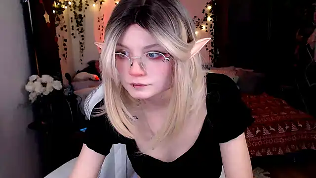 MissToree online show from 12.23.24