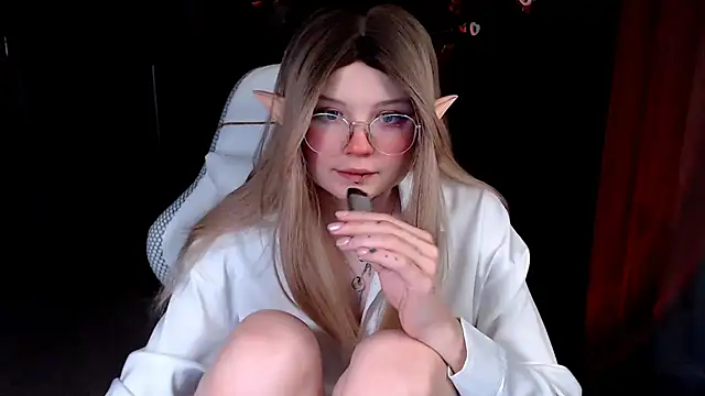 MissToree online show from 03.22.25