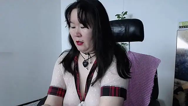 Akira xx online show from 11.03.25