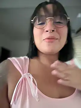 DannaaMeliza online show from 12.21.24