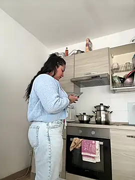 DannaaMeliza online show from 03.20.25