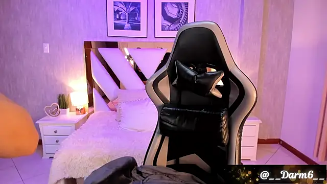 Lia Simons online show from 09.26.25