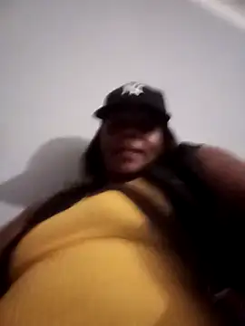 Snapshot of SQUITBOOTY chatting on 01.17.26 SQUITBOOTY online show from 01.17.26