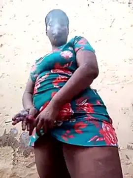 SQUITBOOTY online show from 04.12.26