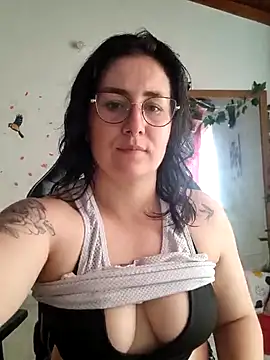 Susan Foxx online show from 03.12.25