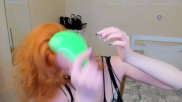 FoxySophia online show from 02.19.26