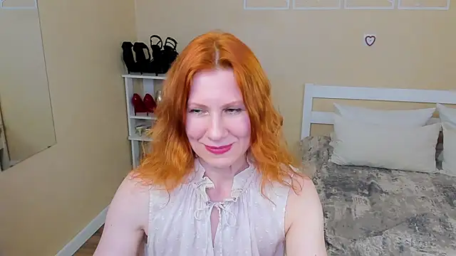 FoxySophia online show from 02.20.26