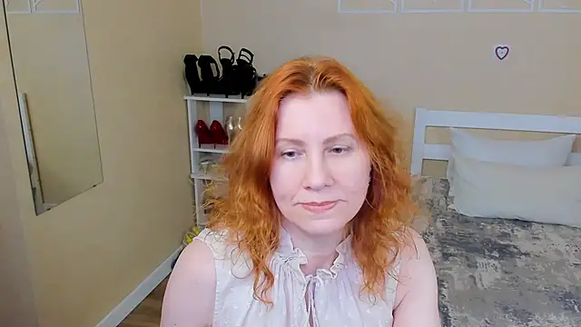 FoxySophia online show from 02.26.26