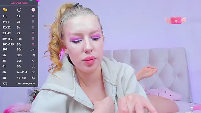 YourWildDestiny online show from 12.04.24