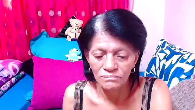 SLUTTYROXY online show from 10.21.25