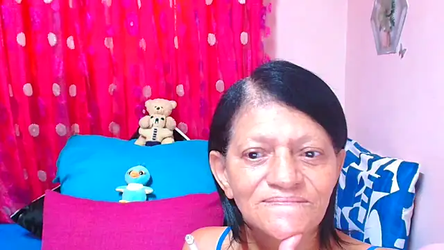 SLUTTYROXY online show from 04.06.26