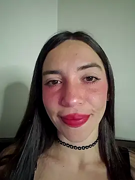 Snapshot of loveuu-bae chatting on 02.05.26 loveuu-bae online show from 02.05.26