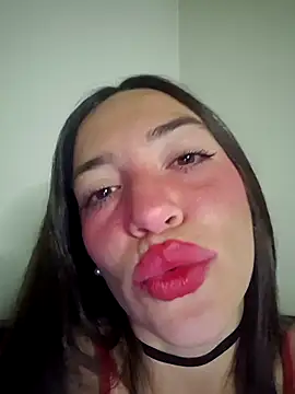 Snapshot of loveuu-bae chatting on 02.08.26 loveuu-bae online show from 02.08.26