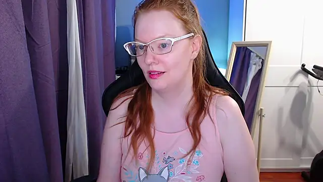 Snapshot of Lady_Inari chatting on 06.23.26 Lady Inari online show from 06.23.26
