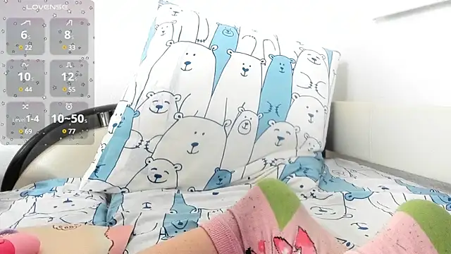 MilaniaCute online show from 03.20.25