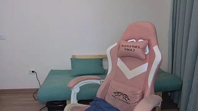 Jessy Ginger online show from 12.22.25