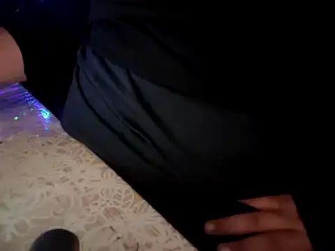 Snapshot of Chubby_DIck4you chatting on 11.30.25 Chubby DIck4you online show from 11.30.25