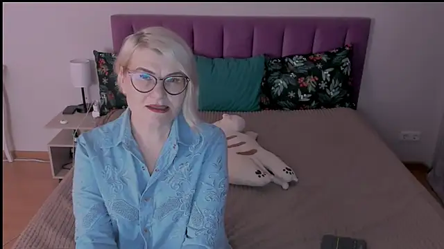 sabrinamacmarren online show from 02.11.25