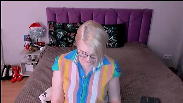 sabrinamacmarren online show from 01.09.26