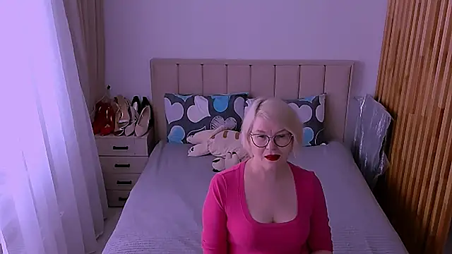 sabrinamacmarren online show from 05.21.26
