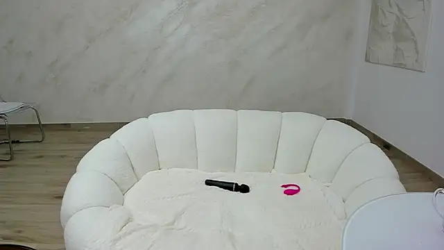 lissababe1 online show from 10.13.25