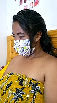 Snapshot of Artinah22 chatting on 12.19.24 Artinah22 online show from 12.19.24