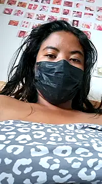 Snapshot of Artinah22 chatting on 01.30.25 Artinah22 online show from 01.30.25