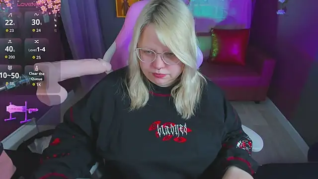 Snapshot of Yoki_Shizuko chatting on 03.15.26 Yoki Shizuko online show from 03.15.26