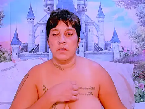 Snapshot of indianroxy chatting on 03.06.25 indianroxy online show from 03.06.25