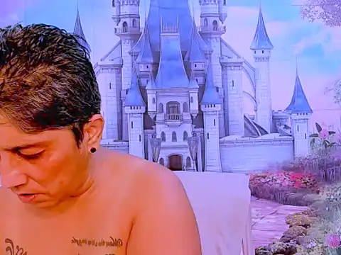 Snapshot of indianroxy chatting on 03.21.25 indianroxy online show from 03.21.25