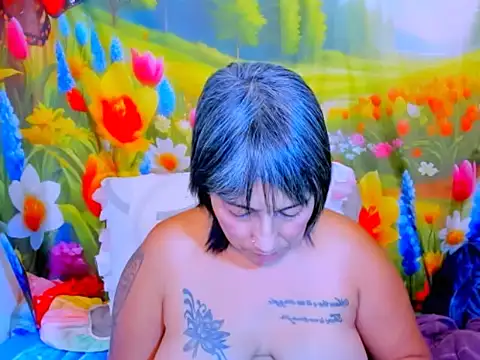 Snapshot of indianroxy chatting on 05.28.26 indianroxy online show from 05.28.26